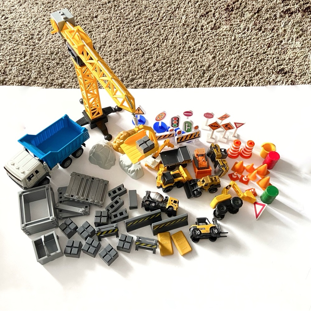 Drive Construction Site Crane Truck Vehicle Accesories Building Play Set Toy - Picture 2 of 5